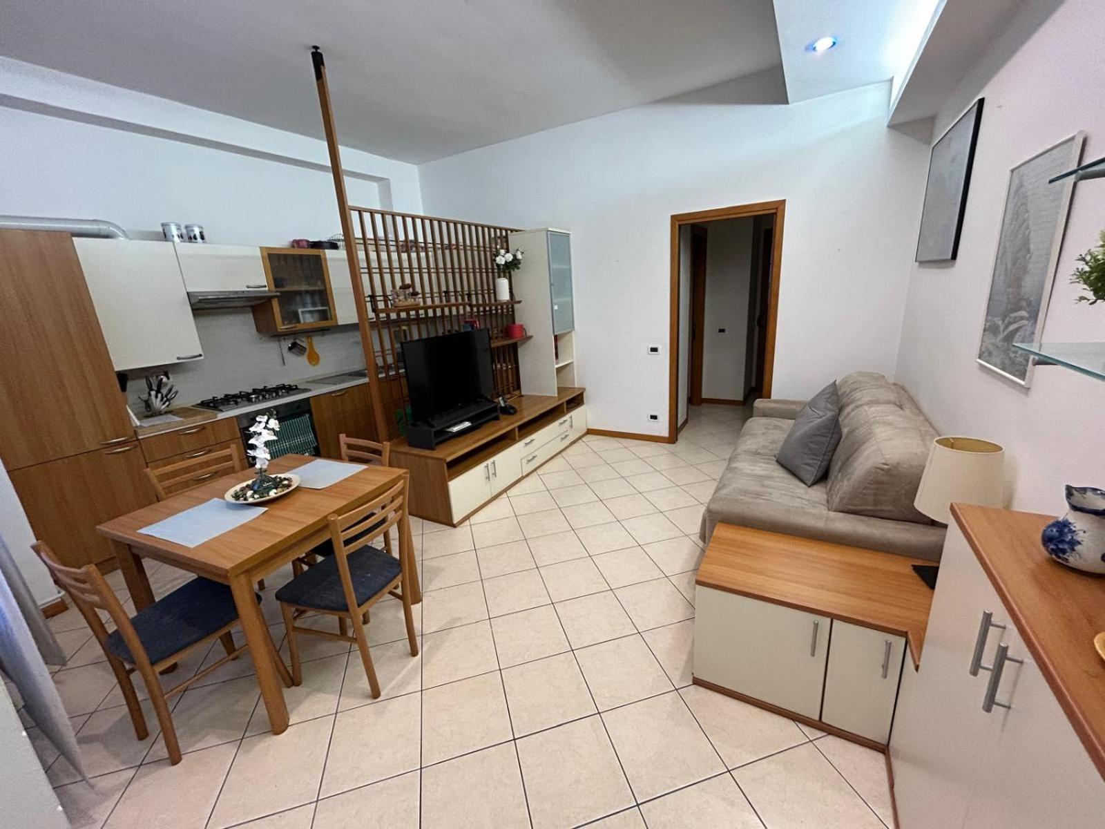 Your Home In Milan - Elegant & Comfortable Stay Exterior foto