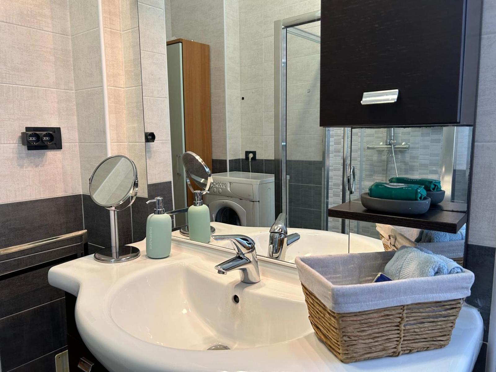 Your Home In Milan - Elegant & Comfortable Stay Exterior foto